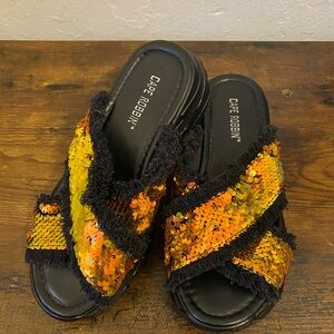 Cape Robbin Gold Sequin Black Fringe Platform Slides Slip on Chunky Sandal 6.5